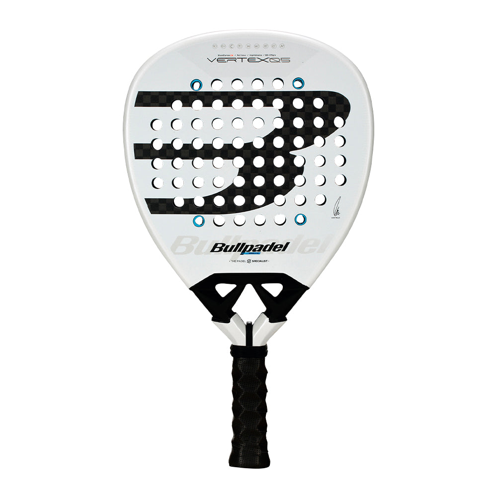 Bullpadel Vertex 05 2026 — Schläger von Juan Tello